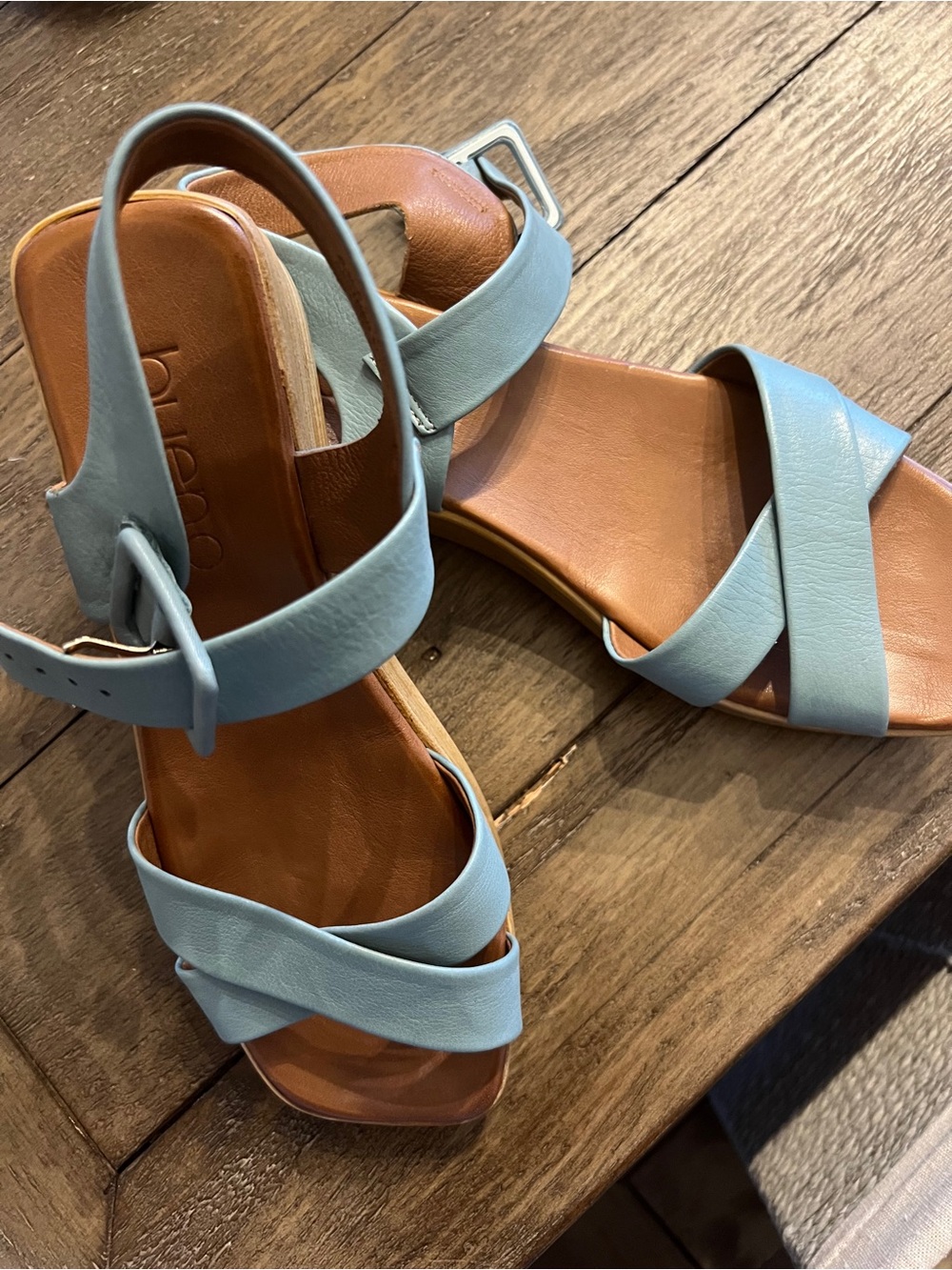 Bueno Women's Sandals